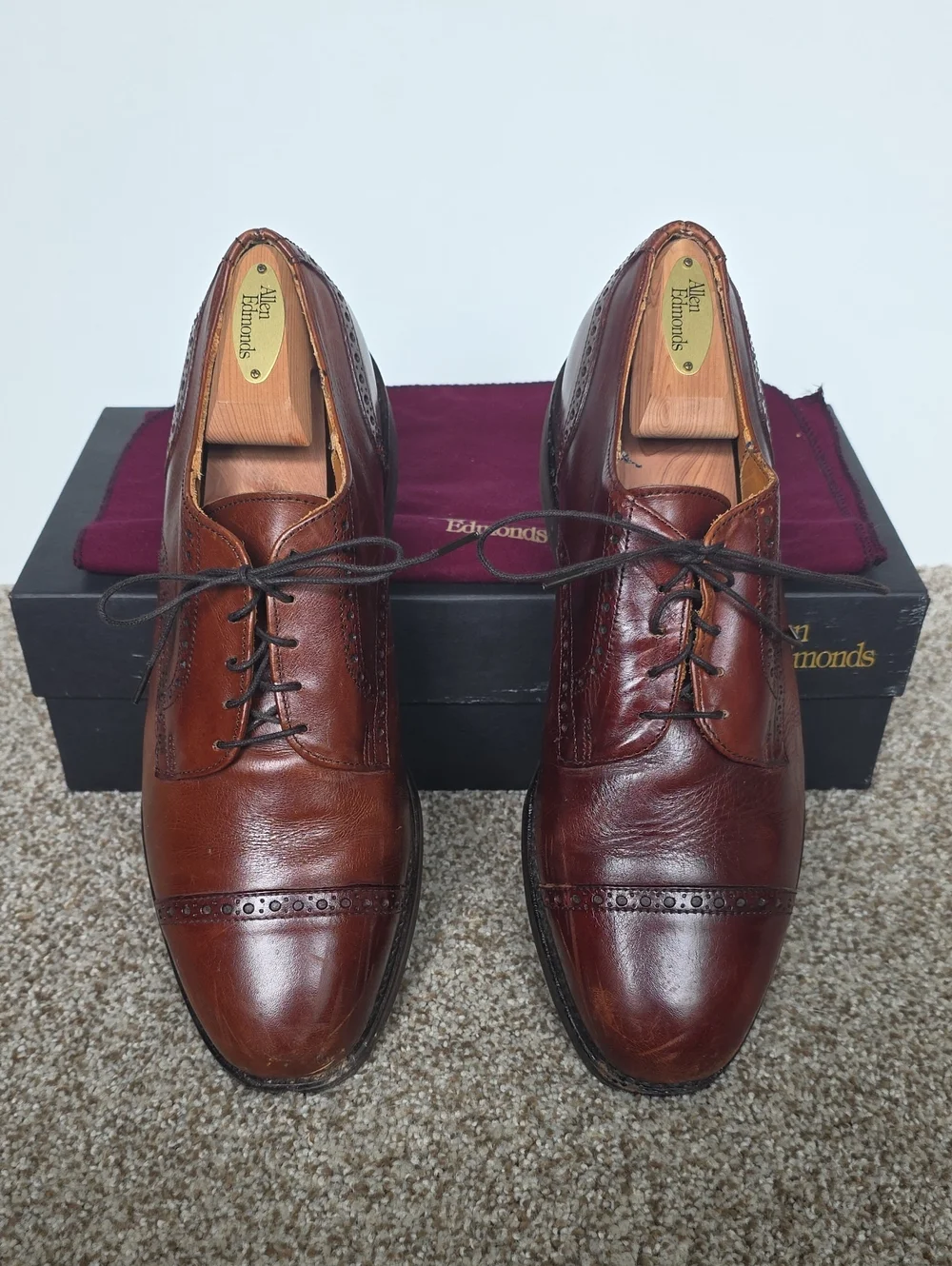 Allen Edmonds Shoes - Benton Chili (Brown) - Size 9.5